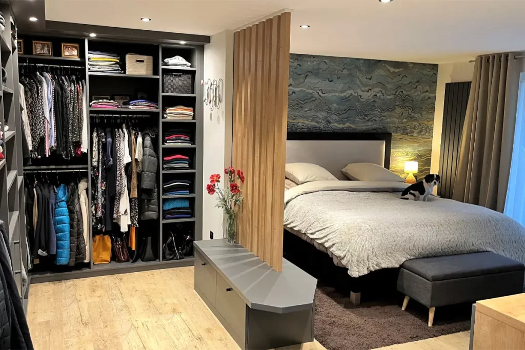 10 meilleures idées sur Placard simple  placard chambre à coucher,  aménagement placard chambre, amenagement placard